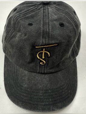 Taylor Swift
Embroidered
Graphic Gray Adjustable
Baseball Hat Cap